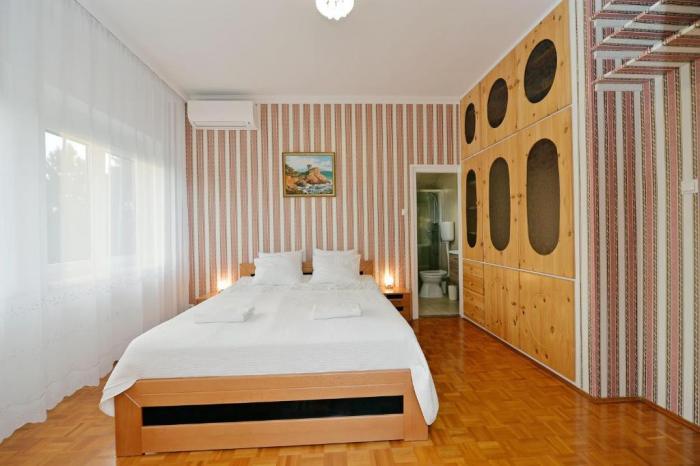 Blackbird Apartment บาลาตอนฟือเรด ห้อง รูปภาพ